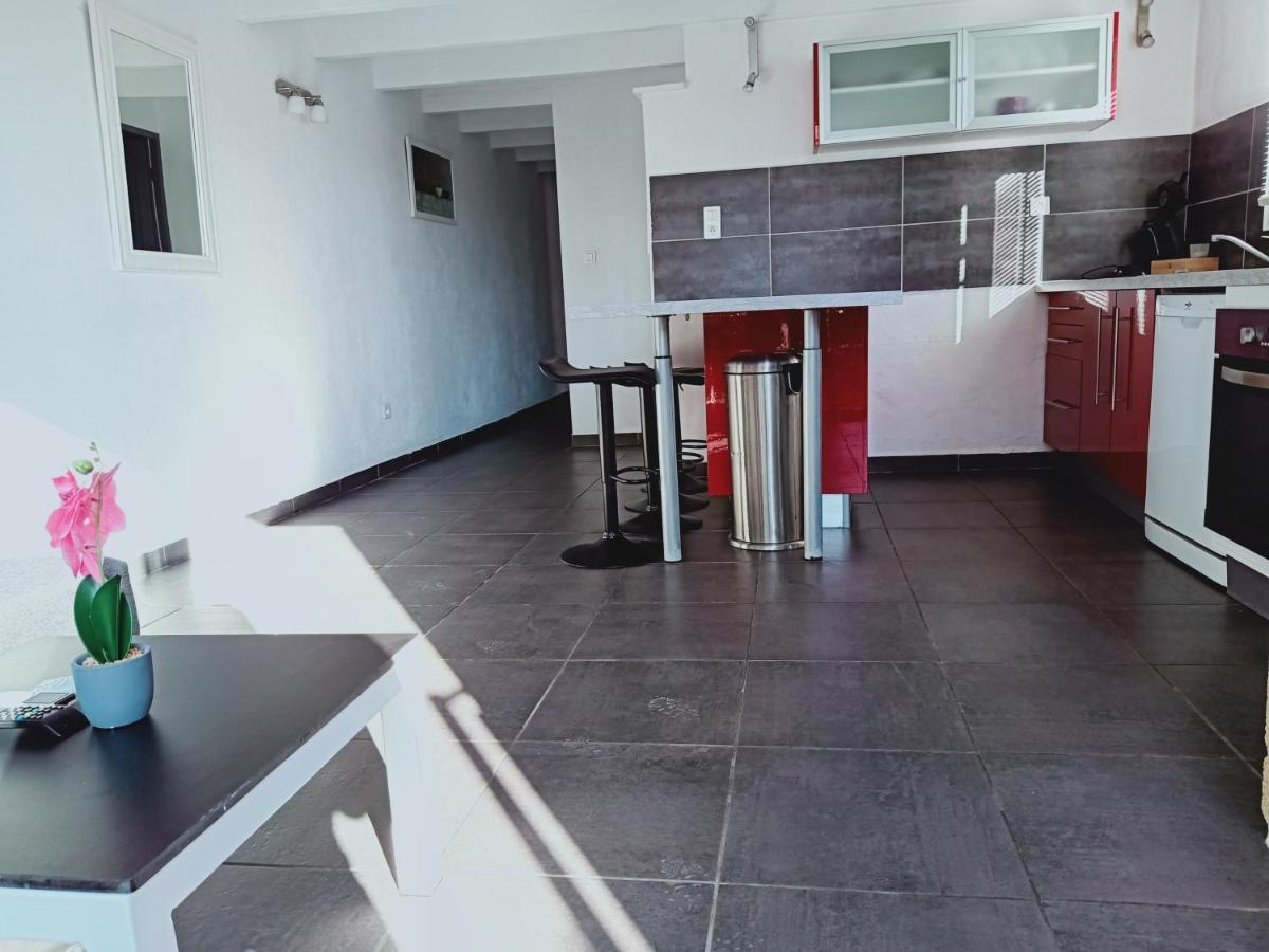 Mas La Farelle Gite, Fitness & Salle De Jeux Gratuite & Spa En Supplement Nîmes Zewnętrze zdjęcie